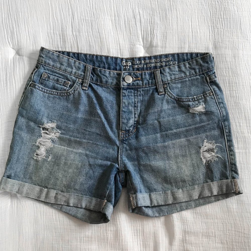 Gap Sexy Boyfriend Shorts Size 2